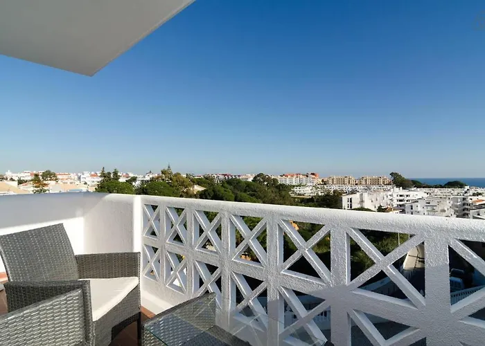 404 - Oura - 2 Bedroom - Sea View